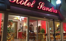 Hotel Sandra